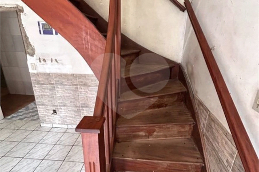 Sobrado à venda com 3 quartos em Água Fria, São Paulo, SP