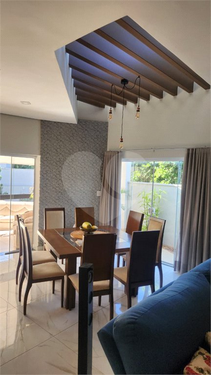 Casa à venda com 3 quartos, sendo 2 suítes, em Residencial Village Damha, Araraquara, SP