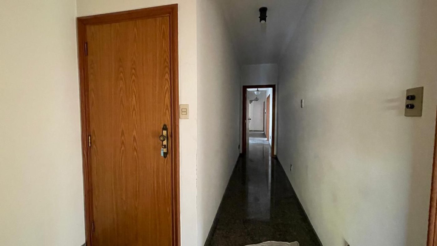 Cobertura com 4 dormitórios à venda, 495 m² por R$ 5.000.000,00 - Gonzaga - Santos/SP