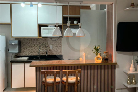 Apartamento à venda com 2 quartos, sendo 1 suíte, no Centro, Mongaguá, SP