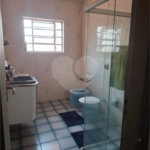 Sobrado à venda com 4 quartos, sendo 2 suítes,  em Campestre, Santo André, SP