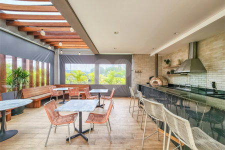 Apartamento à venda com 2 suítes em Santo Amaro, São Paulo, SP