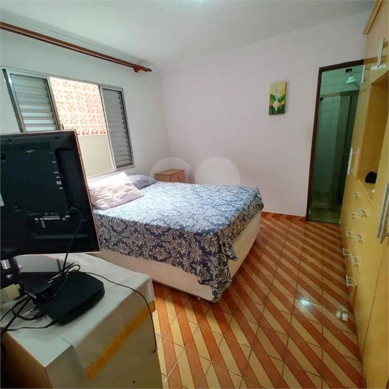 Casa à venda com 2 quartos, sendo 1 suíte, em Parque Maria Domitila, São Paulo, SP