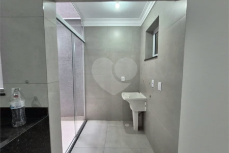 Apartamento à venda com 2 quartos em Vila Mangalot, São Paulo, SP
