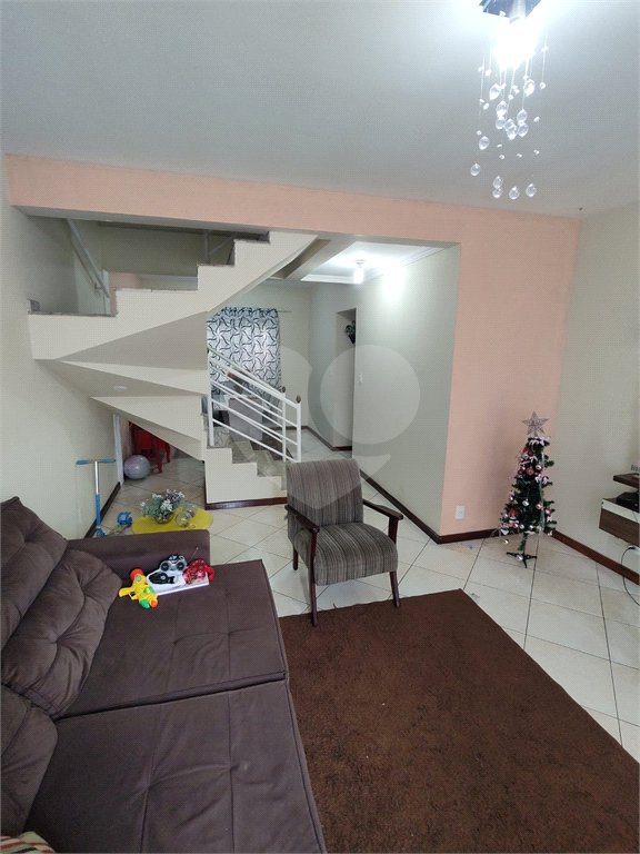 Casa à venda com 3 quartos, sendo 1 suíte, em Inhoaíba, Rio de Janeiro, RJ