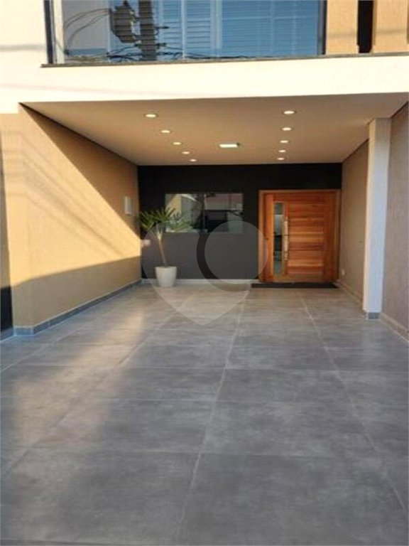 Casa à venda com 1 quarto, sendo 2 suítes, no condomínio Residencial Oliveira, São Paulo - SP
