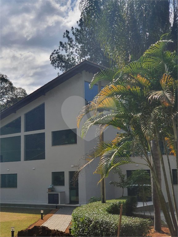 Casa à venda ou para alugar com 4 suítes em Vila Machado, Mairiporã, SP