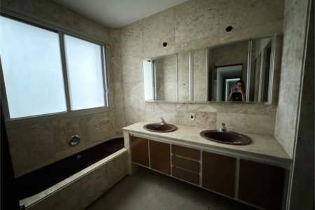 Apartamento à venda com 4 suítes em Jardim Marajoara, São Paulo, SP