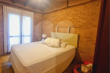 Casa mobiliada para locação no Condomínio Alpes de Vinhedo na cidade de Vinhedo - SP