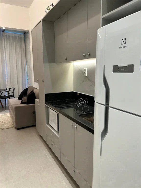 Apartamento à venda ou para alugar com 1 quarto em Pinheiros, São Paulo, SP