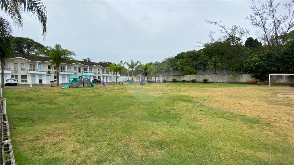 Casa à venda com 3 quartos, sendo 1 suíte, no condomínio Vivant, Rio de Janeiro - RJ