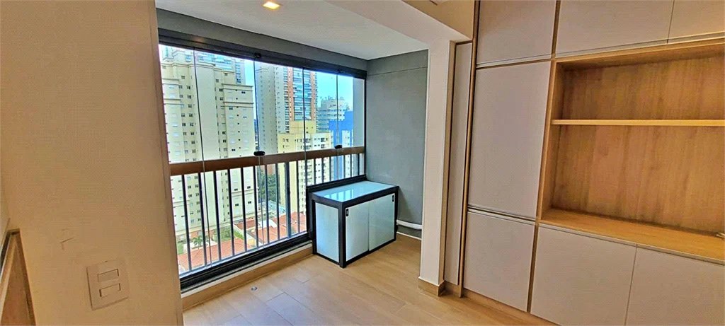 Apartamento à venda com 1 quarto em Brooklin Paulista, São Paulo, SP