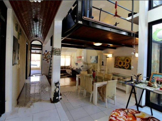 Casa à venda ou para alugar com 4 quartos, sendo 2 suítes,  em Brooklin, São Paulo, SP