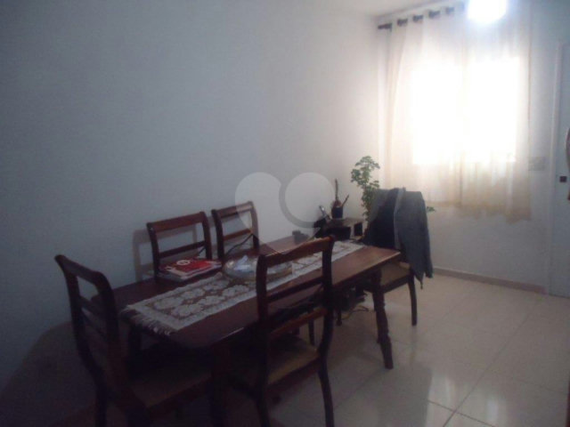 Casa de Vila à venda com 3 quartos, sendo 1 suíte,  em Vila Isolina Mazzei, São Paulo, SP