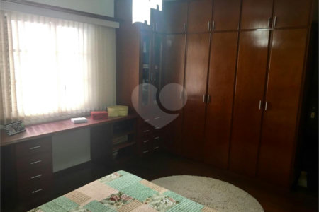 Sobrado à venda com 3 quartos em Vila Galvão, Guarulhos, SP