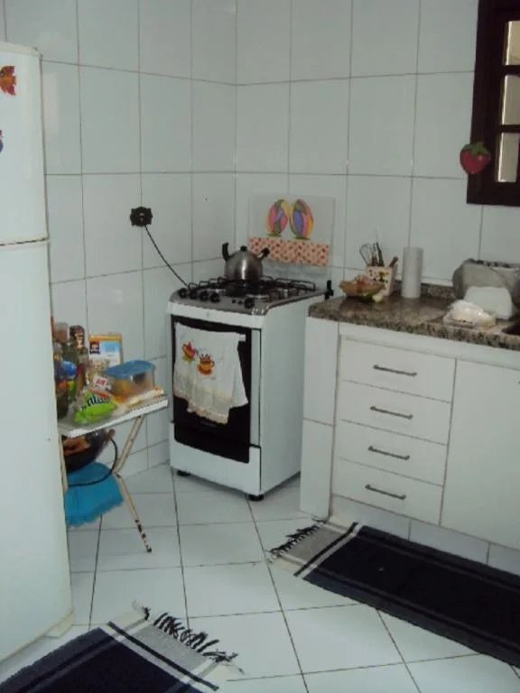 Sobrado à venda com 3 quartos, sendo 1 suíte, em Jardim Pinheiros, São Paulo, SP