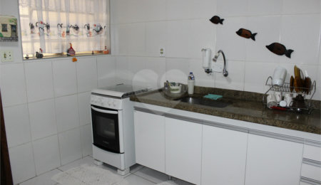 Sobrado à venda com 2 quartos em Santana, São Paulo, SP