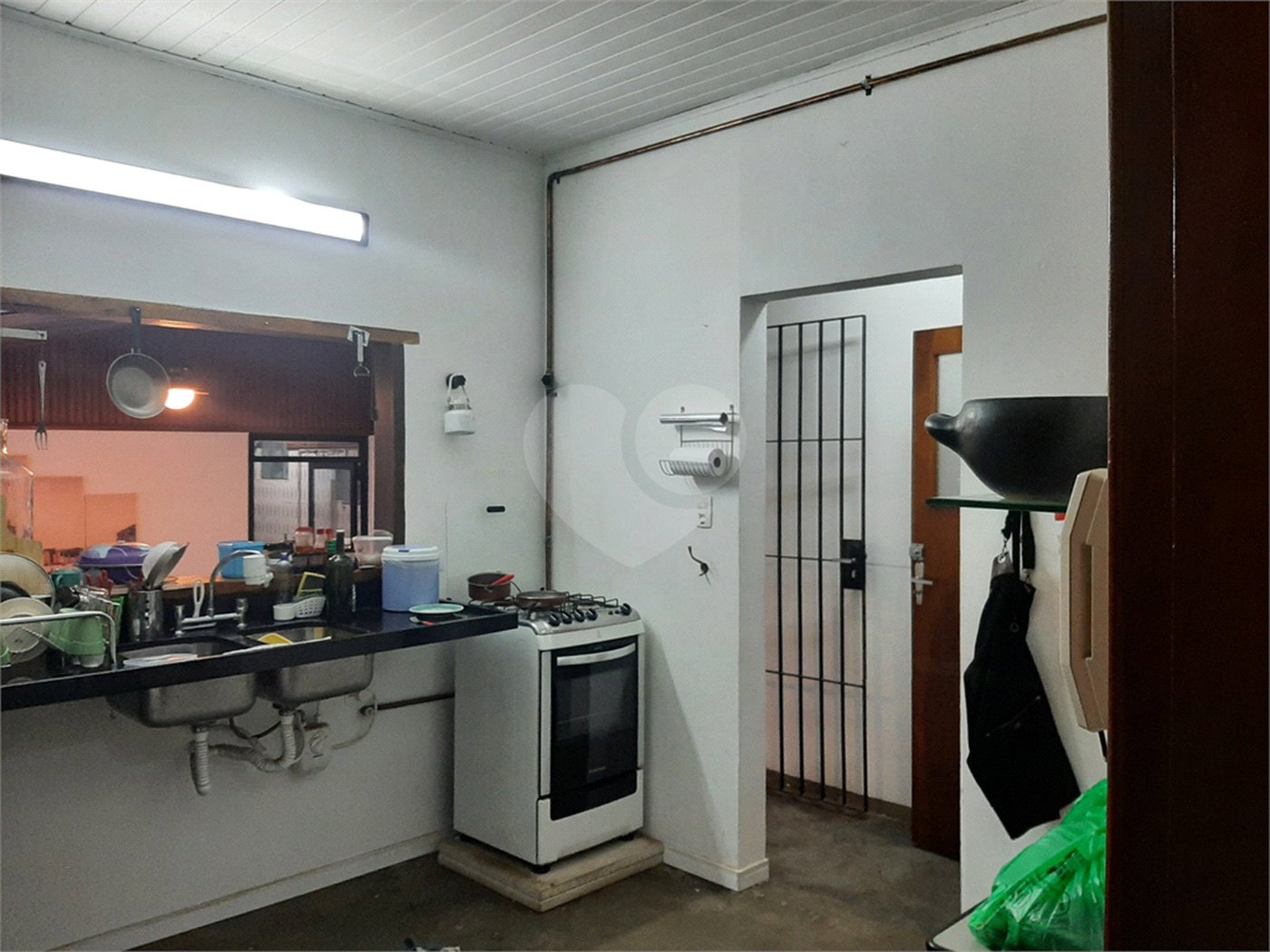 Casa Térrea à venda com 3 quartos em Horto Florestal, São Paulo, SP