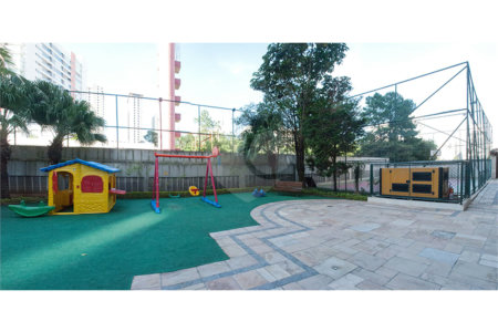 Apartamento à venda com 2 quartos em Campo Belo, São Paulo, SP
