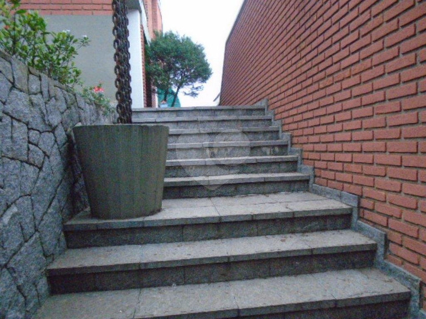 Sobrado à venda com 4 suítes em Jardim São Bento, São Paulo, SP