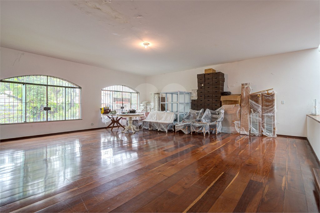 Casa à venda com 5 suítes em Jardim Prudência, São Paulo, SP