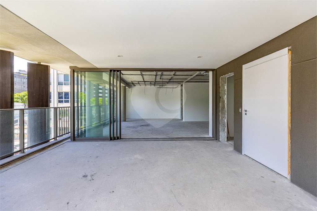 Apartamento à venda com 3 suítes em Itaim Bibi, São Paulo, SP