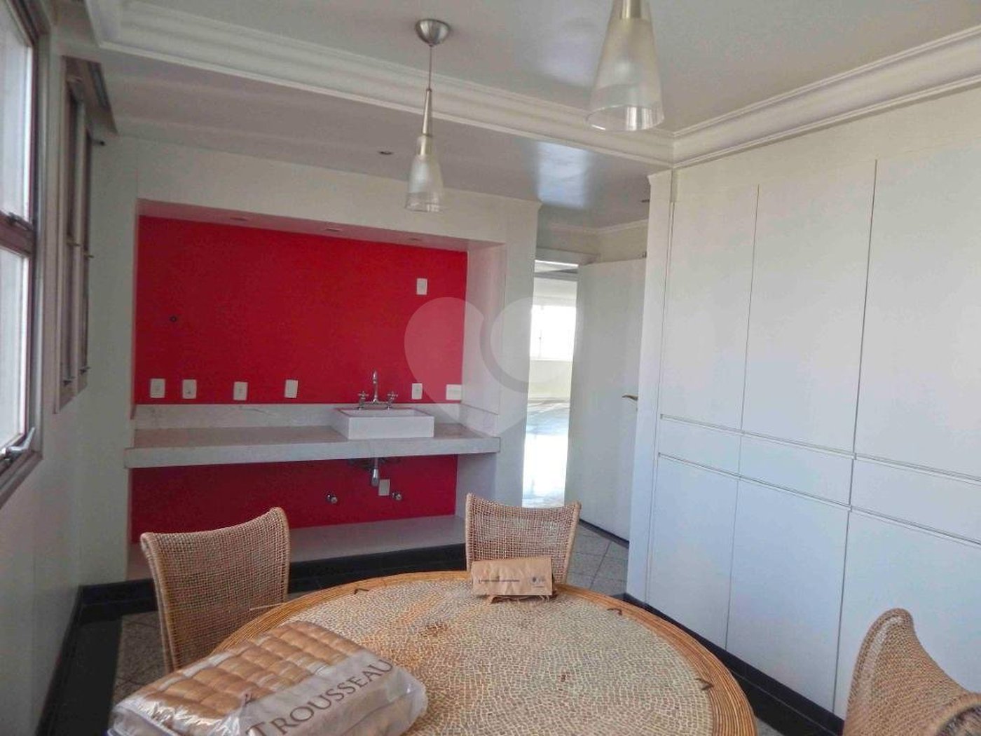 Apartamento à venda com 4 suítes em Jardim Marajoara, São Paulo, SP