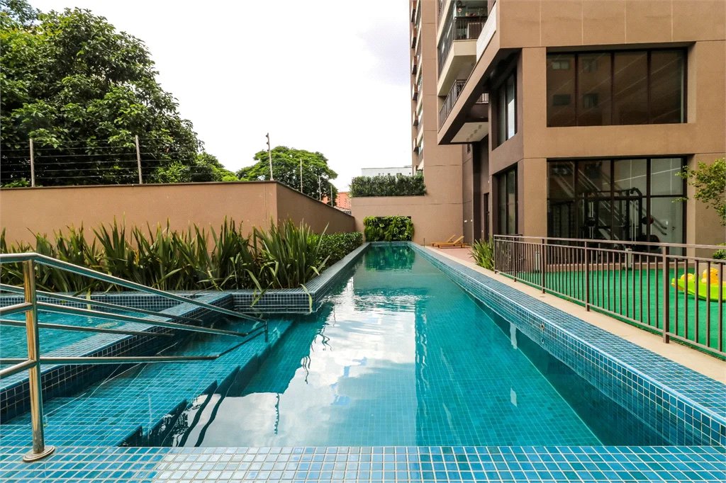 Cobertura à venda com 2 suítes em Vila Progredior, São Paulo, SP