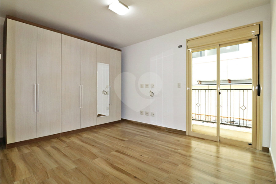 Apartamento à venda com 3 quartos, sendo 1 suíte, em Santana, São Paulo, SP