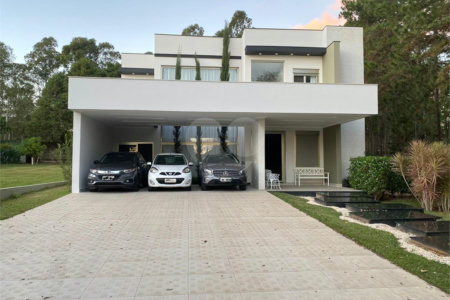 Casa à venda com 4 suítes no condomínio Vivendas do Lago, Sorocaba - SP