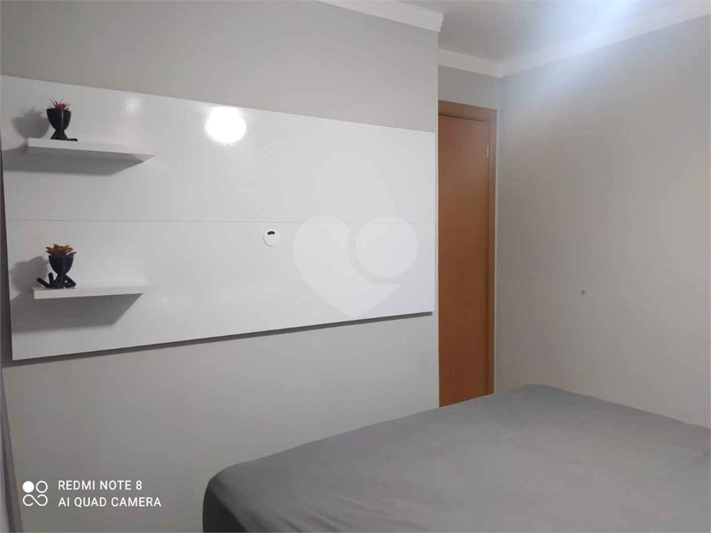 Apartamento para venda ou locação no Condomínio Monte Stella.