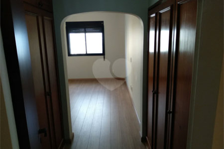 Apartamento para alugar com 4 suítes em Alto da Boa Vista, São Paulo, SP