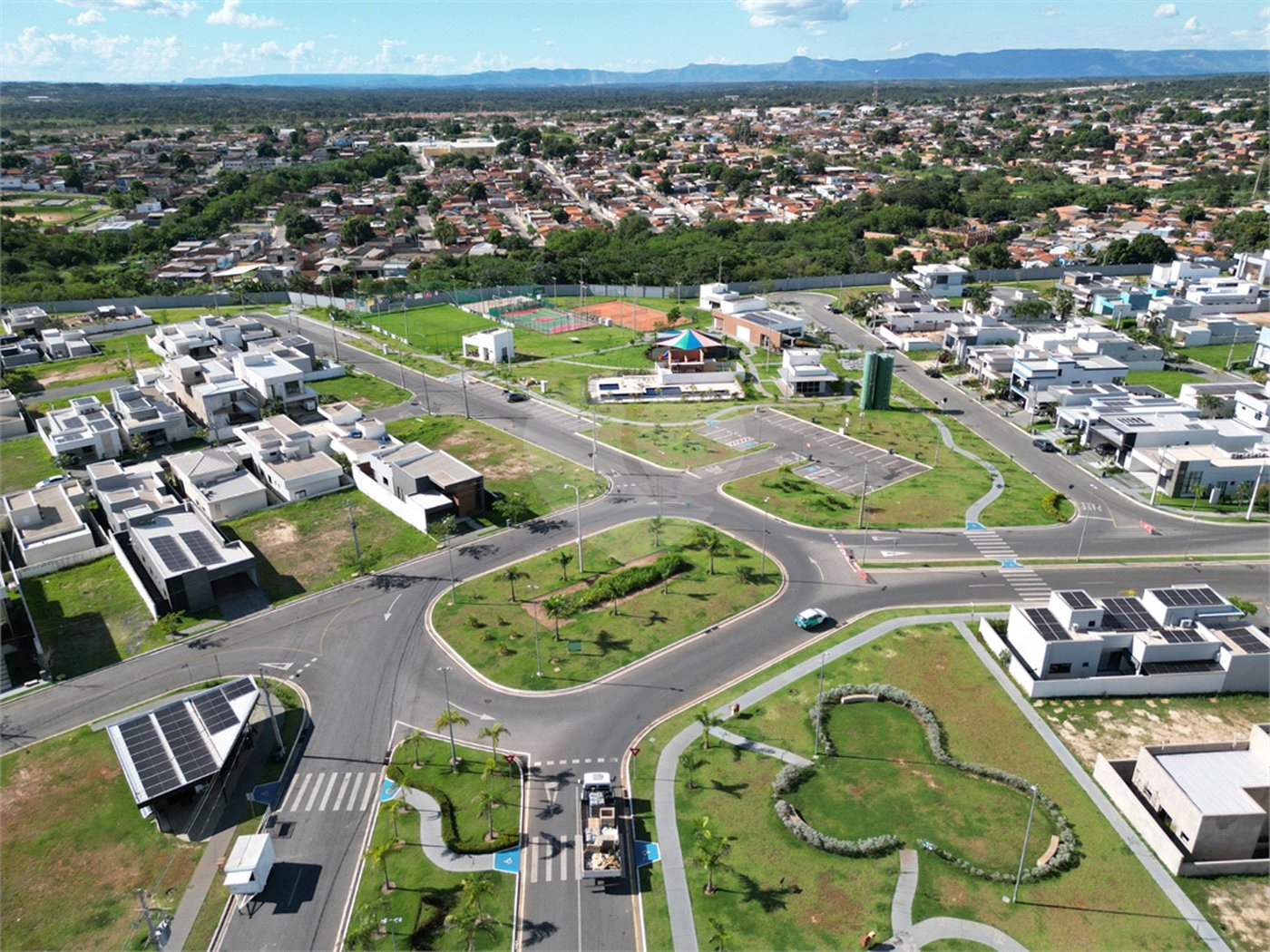 Terreno à venda no condomínio Primor das Torres, Cuiabá - MT