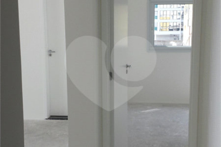 Apartamento à venda com 2 suítes em Vila Madalena, São Paulo, SP