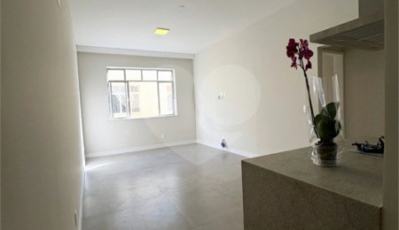 Apartamento à venda com 3 quartos, sendo 1 suíte,  em Tijuca, Rio de Janeiro, RJ