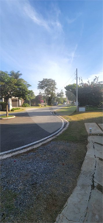 Casa à venda com 5 quartos, sendo 3 suítes, no condomínio Residencial Saint German, Araçoiaba da Serra - SP