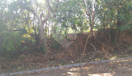 Terreno à venda com 1 suíte em Jardim São Bento do Recreio, Valinhos, SP