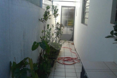 Casa à venda com 3 quartos, sendo 1 suíte, em Água Fria, São Paulo, SP