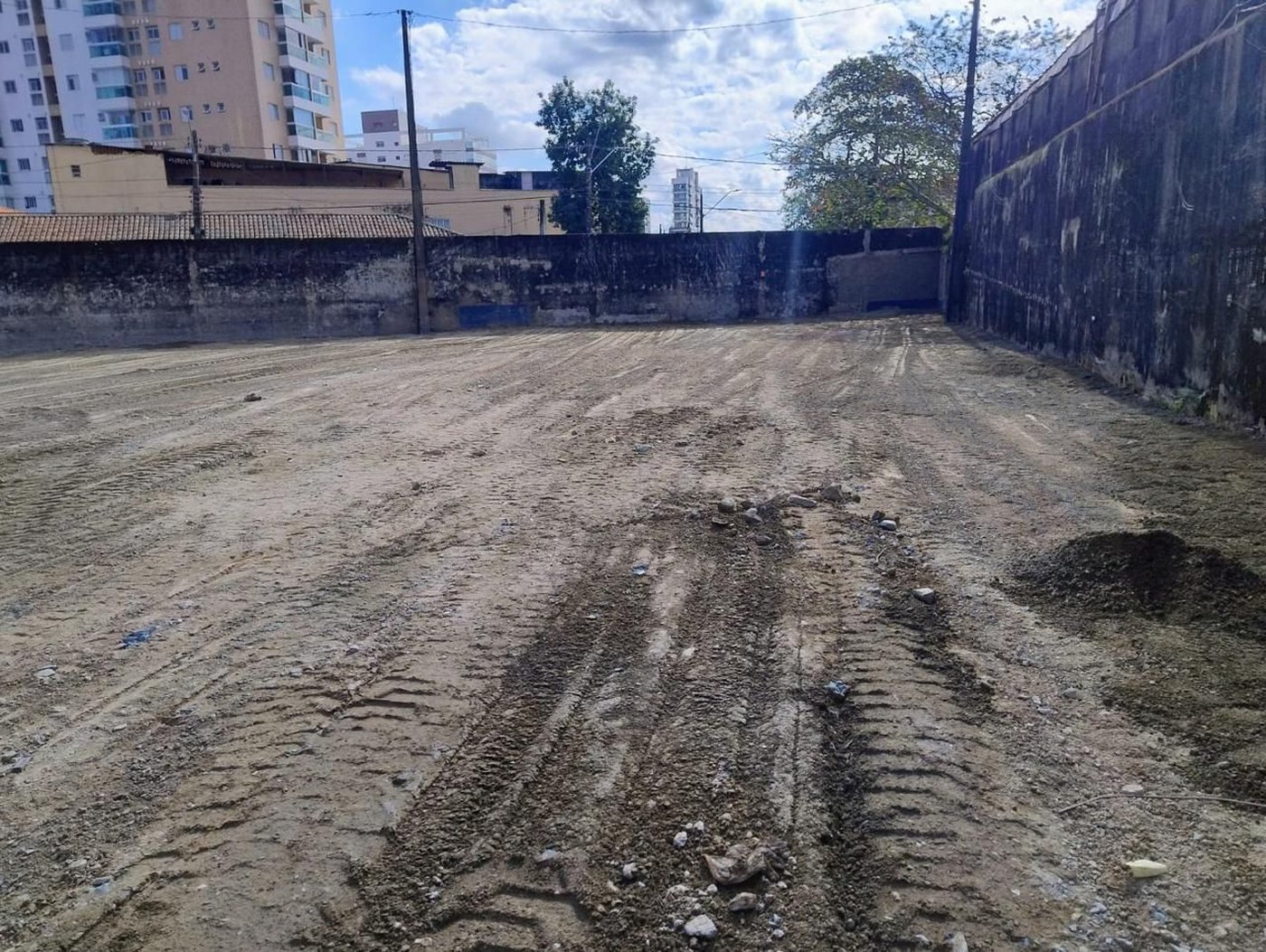 Terreno para alugar, 1910 m² por R$ 35.000,00/mês - Estuário - Santos/SP
