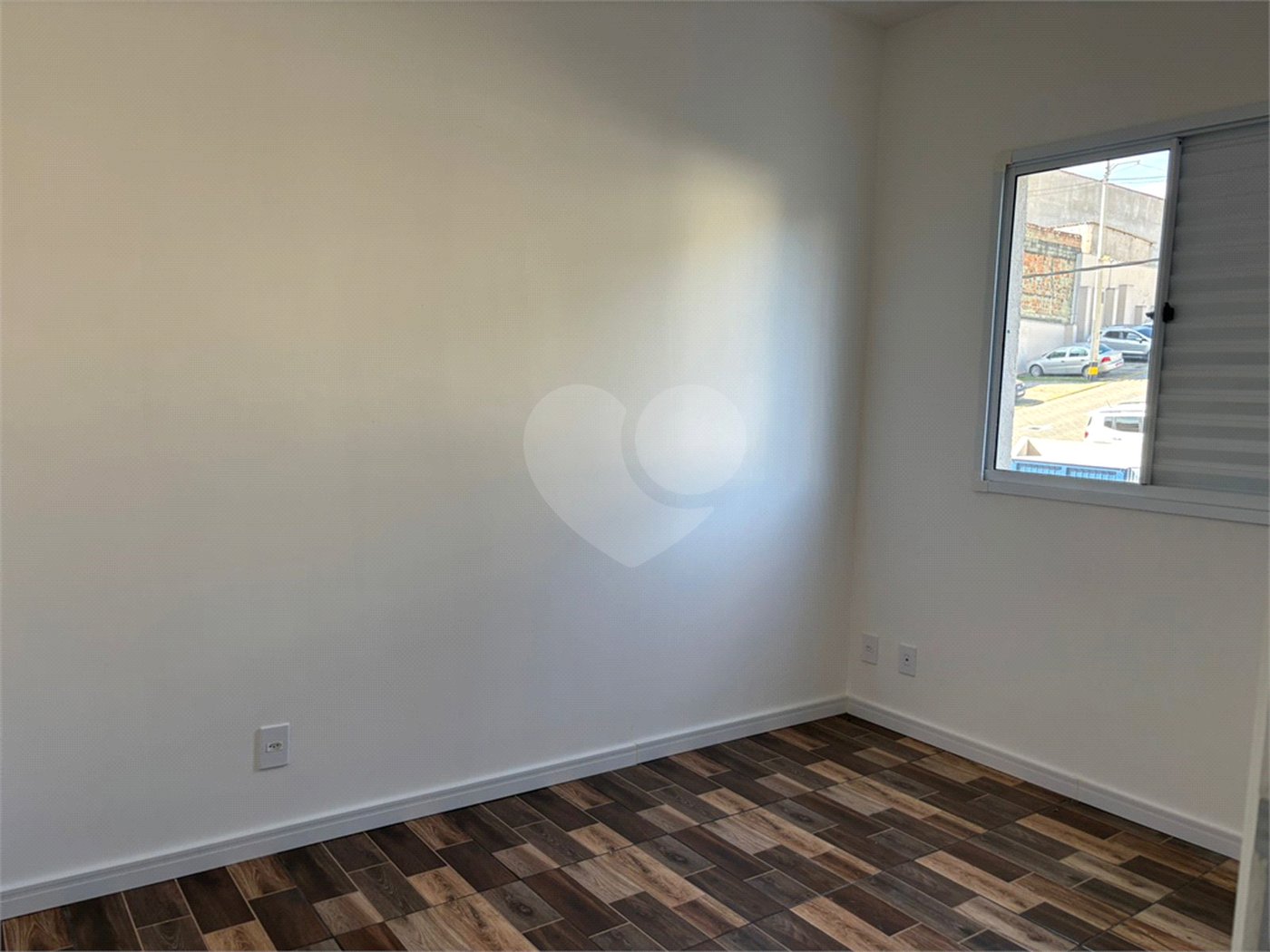 Apartamento à venda com 2 quartos em Jardim Rodrigues Alves, Ferraz de Vasconcelos, SP