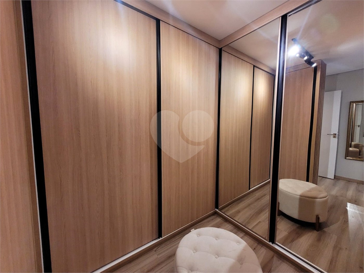 Apartamento à venda com 3 suítes em Parque Campolim, Sorocaba, SP