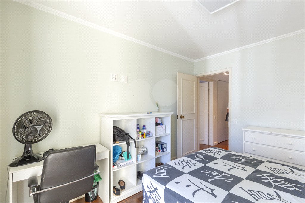 Apartamento à venda com 4 quartos, sendo 2 suítes, em Indianópolis, São Paulo, SP