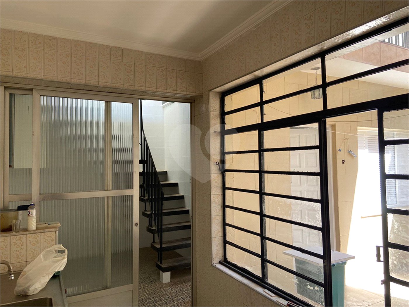 Sobrado à venda com 3 quartos, sendo 1 suíte,  em Jardim Itacolomi, São Paulo, SP