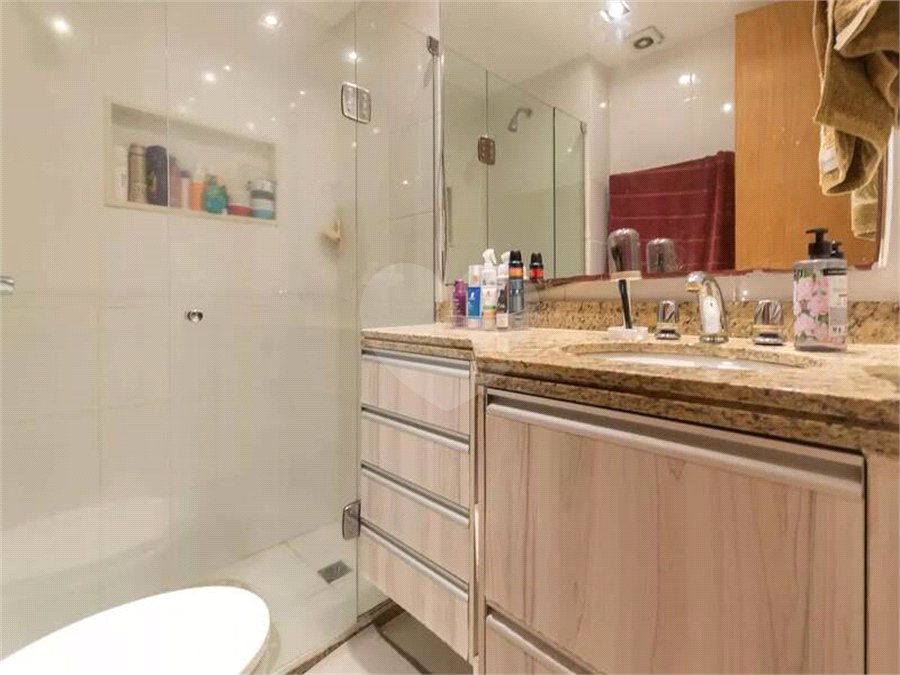 Apartamento à venda com 4 quartos, sendo 1 suíte,  em Tijuca, Rio de Janeiro, RJ