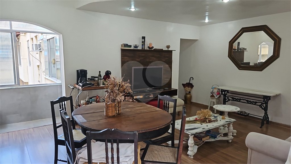 Apartamento à venda com 2 quartos, sendo 1 suíte, em Botafogo, Rio de Janeiro, RJ