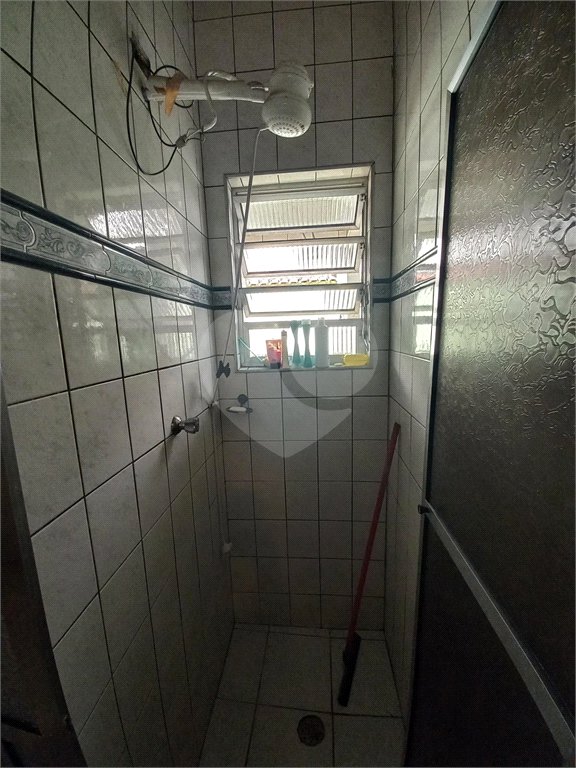 Casa Térrea à venda com 3 quartos em Jardim Maria Virginia, São Paulo, SP