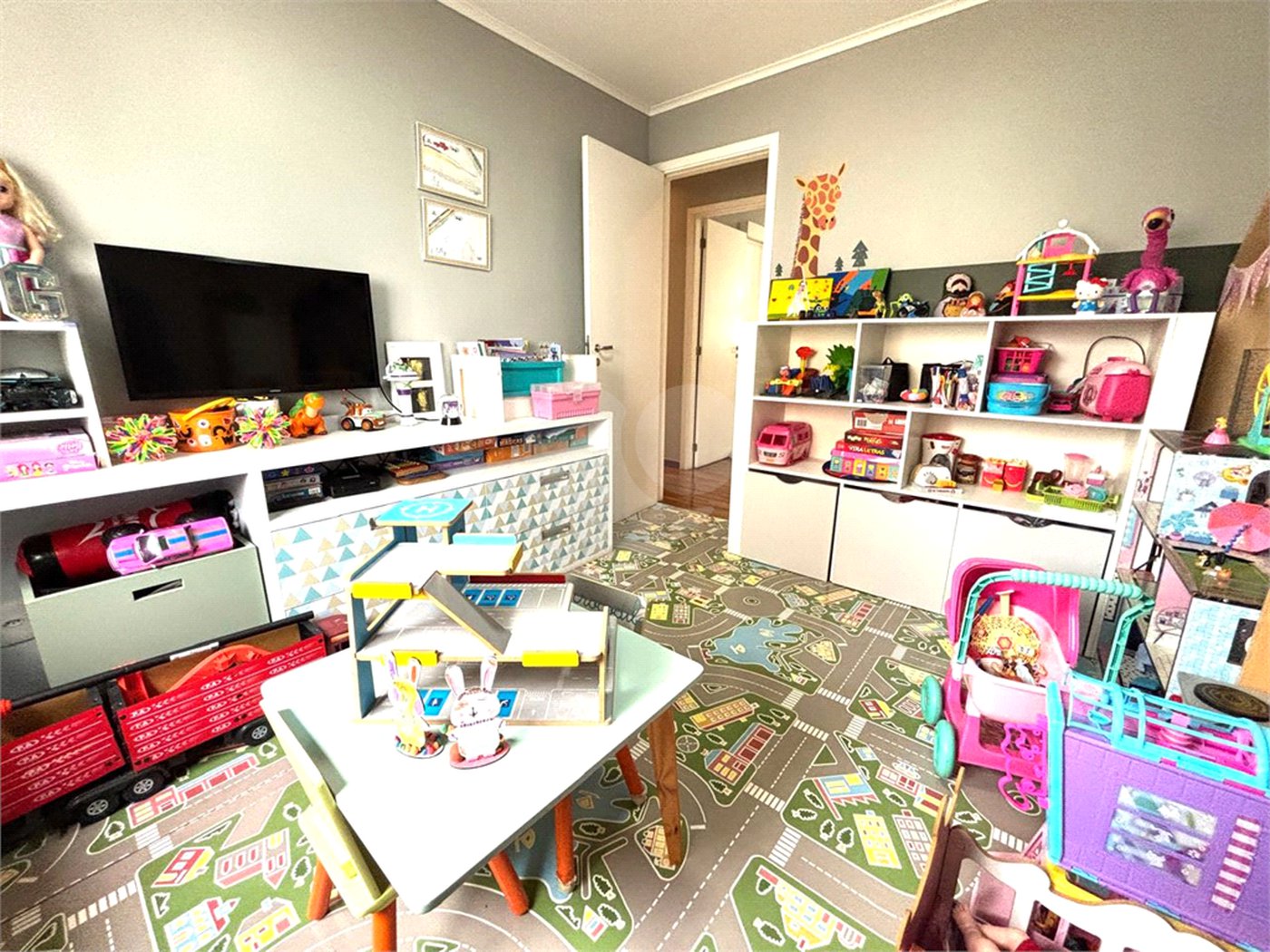 Apartamento à venda com 4 quartos, sendo 3 suítes, em Santana, São Paulo, SP