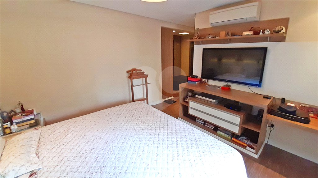 Apartamento à venda com 4 suítes em Campo Belo, São Paulo, SP