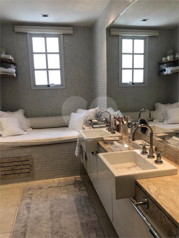 Casa à venda com 4 suítes no condomínio Euroville Place Saint Germain, São Paulo - SP