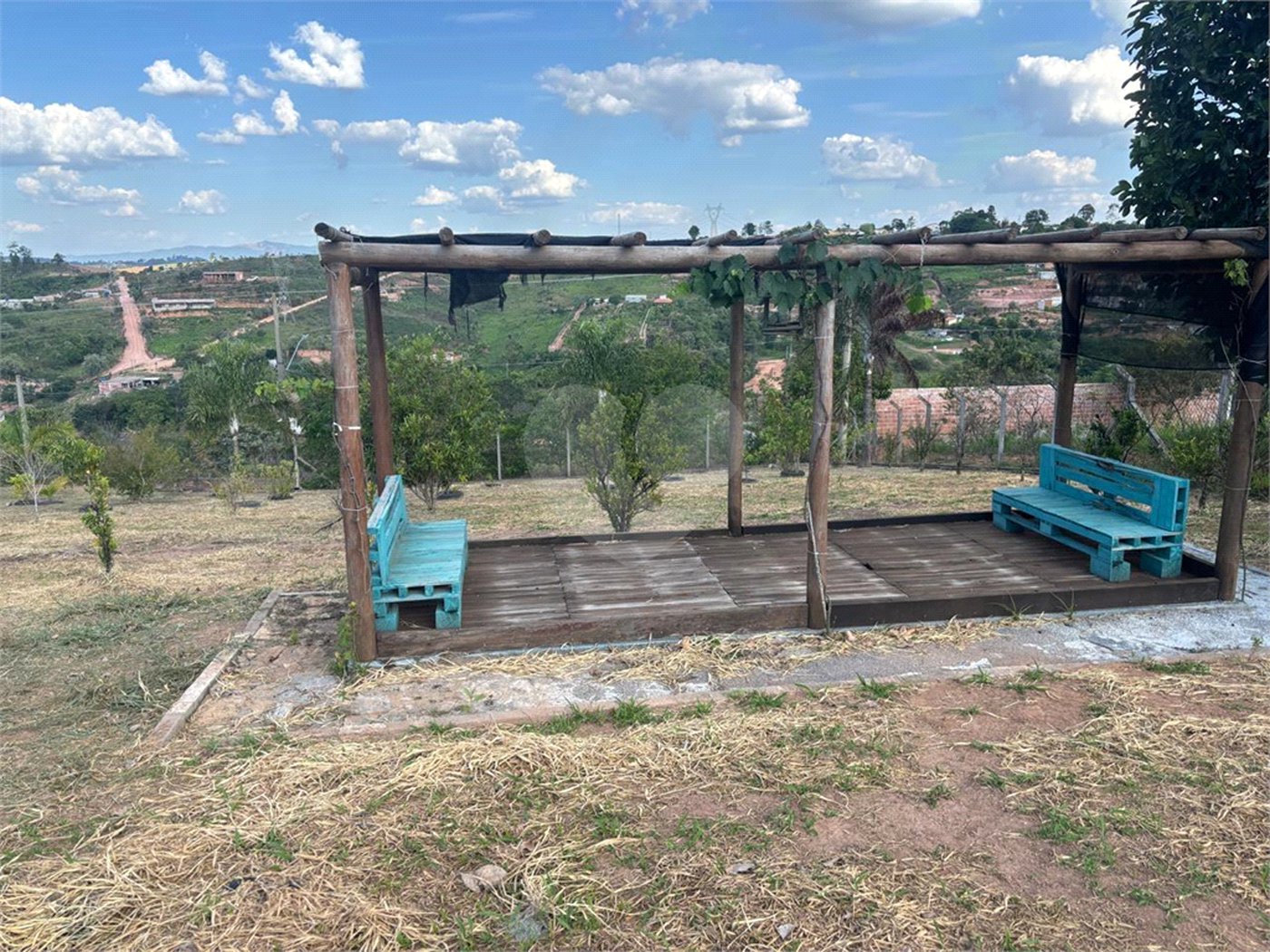 Terreno à venda com 2 quartos no condomínio Reserva do Morro Alto, Jarinu - SP